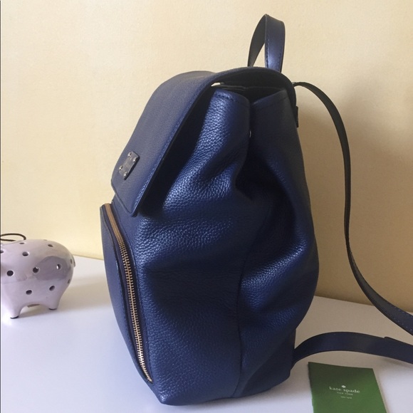 ⭐️SOLD⭐️ KATE SPADE ♠️ leather navy backpack - NWT - Picture 2 of 8